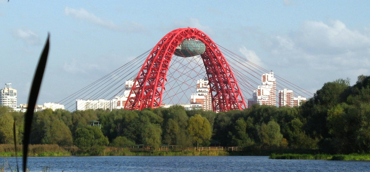 Бассейн в серебряном бору. Серебряный Бор живописный мост ресторан. Ресторан на мосту в Москве серебряный Бор. Дом в Серебряном Бору Москва. Вышка в Серебряном Бору